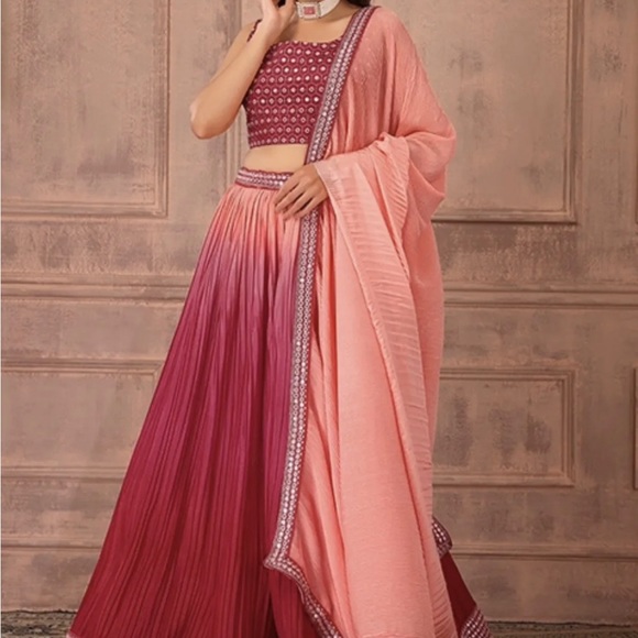 Pink Two Piece Set - Picture 3 of 12